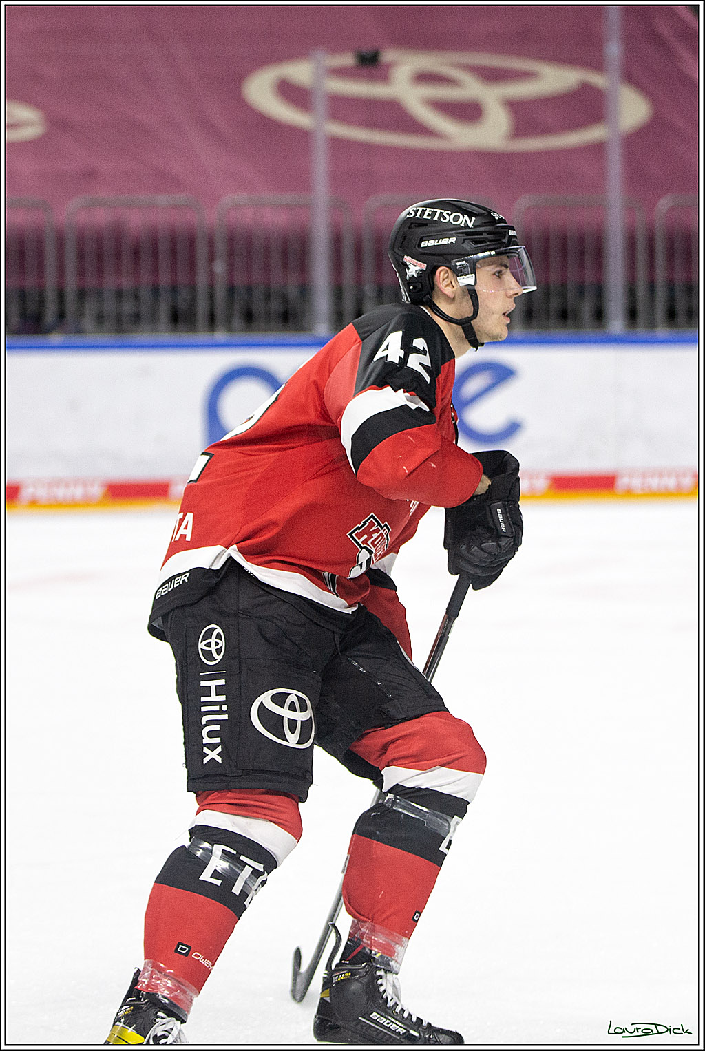 PENNY DEL; Koelner Haie- Eisbaeren Berlin; Koeln, 28.12.2021